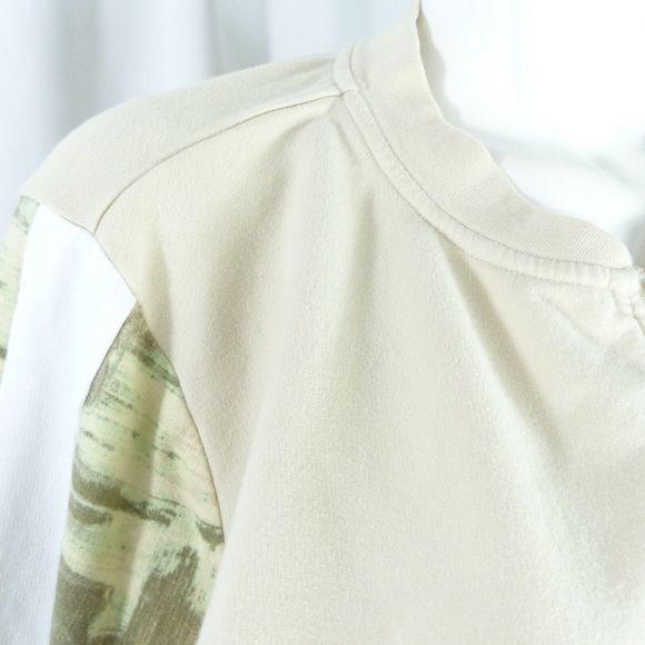 Denim & Co. Active Bomber Jacket with Print Detail NEW STONE 1X A354160 - Picture 8 of 8